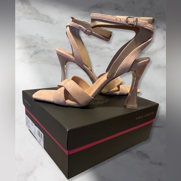 Vince Camuto Reletty Suede Ankle Strap Heeled Sandal Beige Size 10 - Picture 2 of 4